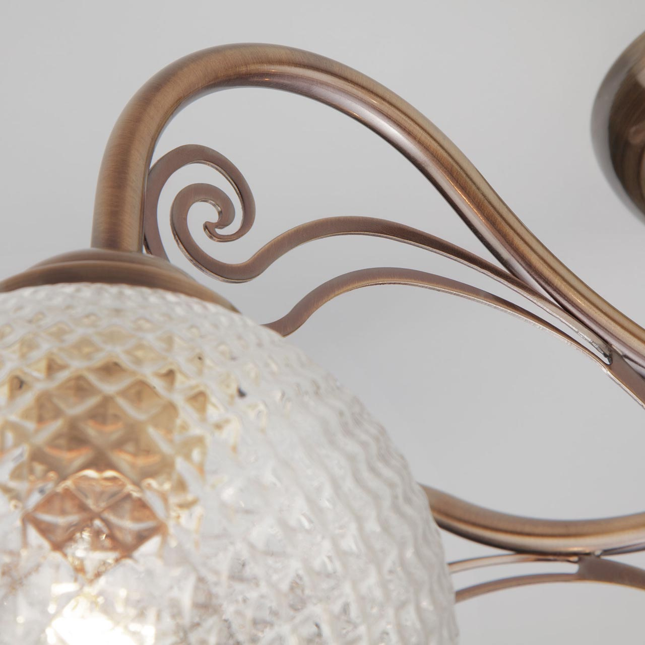 Потолочная люстра Eurosvet Kristin 30139/5 античная бронза