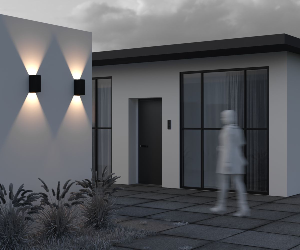 Уличный настенный светильник Maytoni Drape O526WL-L20B3K