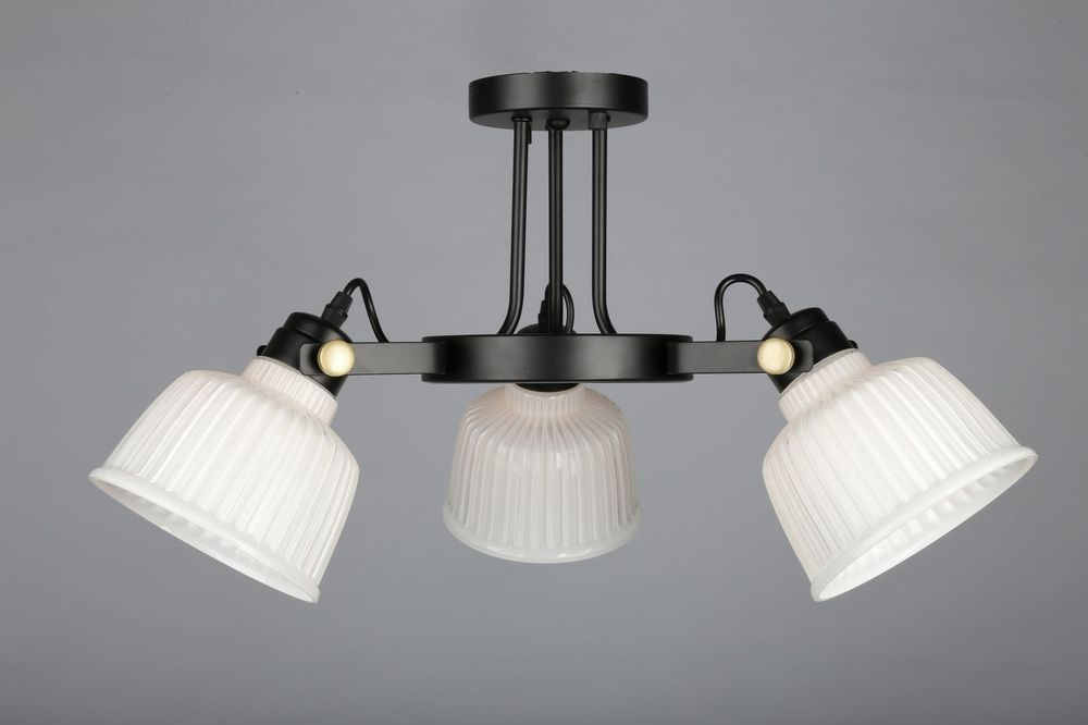 Потолочная люстра Omnilux OML-28207-03