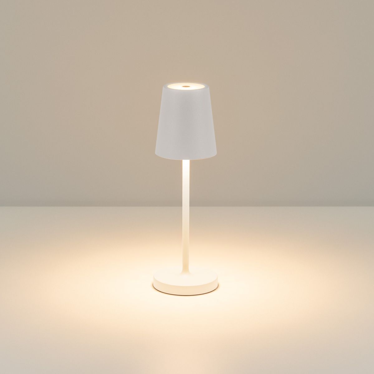 Настольная лампак с аккумулятором Arlight SP-DAISY-TAB-1.5W Warm3000-MIX (WH, 90 deg) (IP54 Металл) 044378