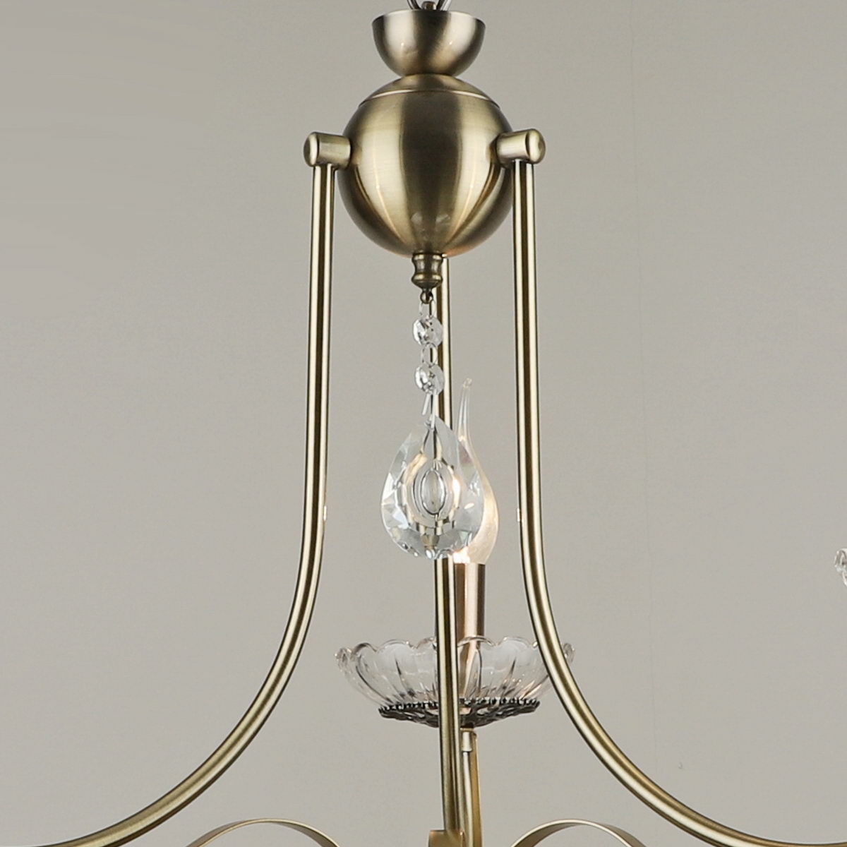 Подвесная люстра Reluce 04749-0.4-03