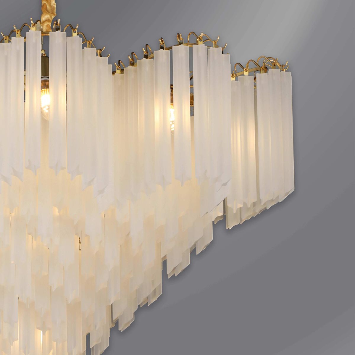 Подвесная люстра Alfa Light F0124-03