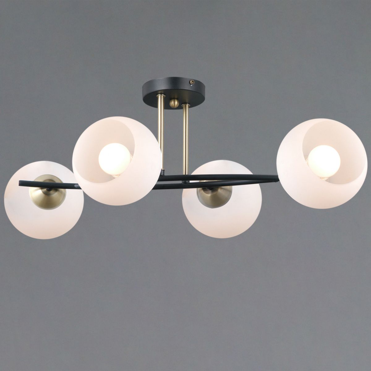 Потолочная люстра Illumico IL0798-4CSQ-25 BK AB TRENTO