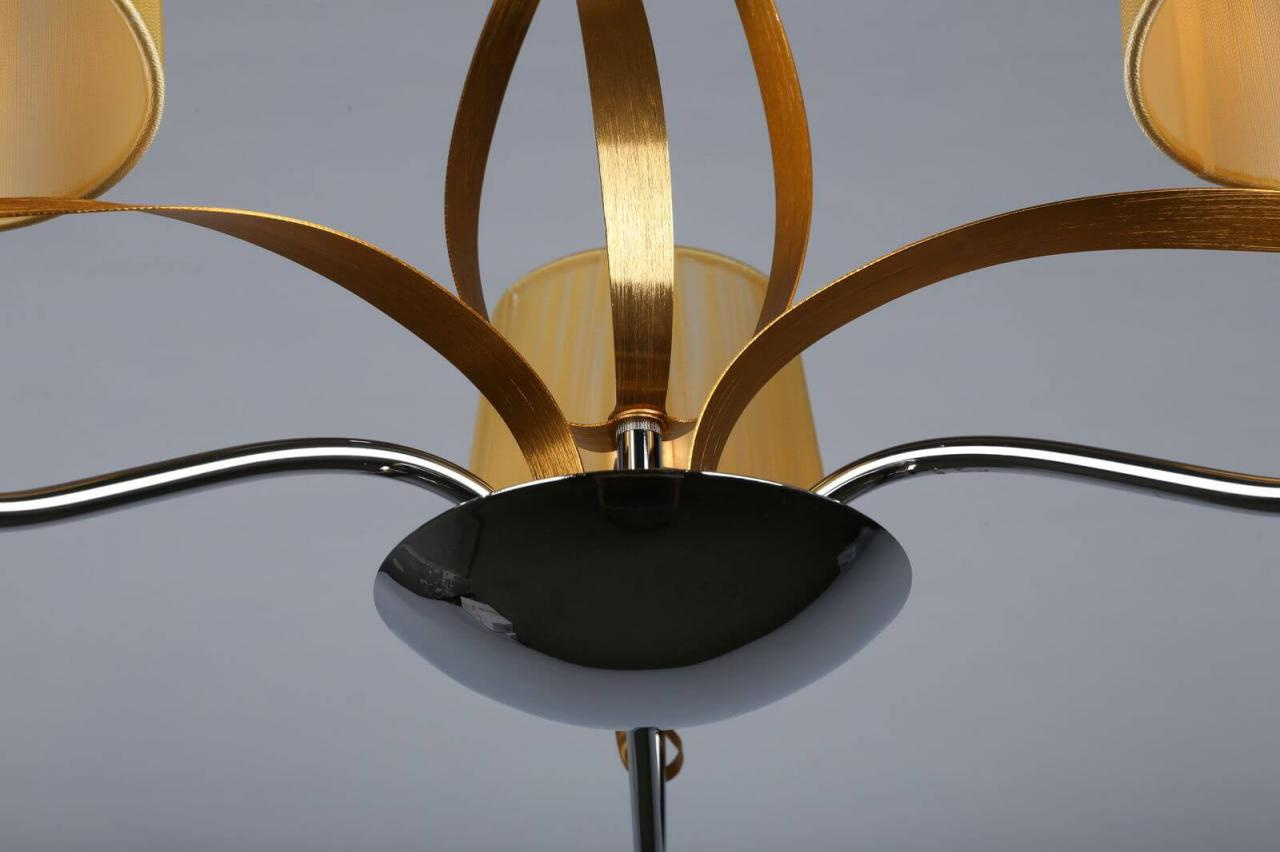 Подвесная люстра Omnilux OML-61603-03