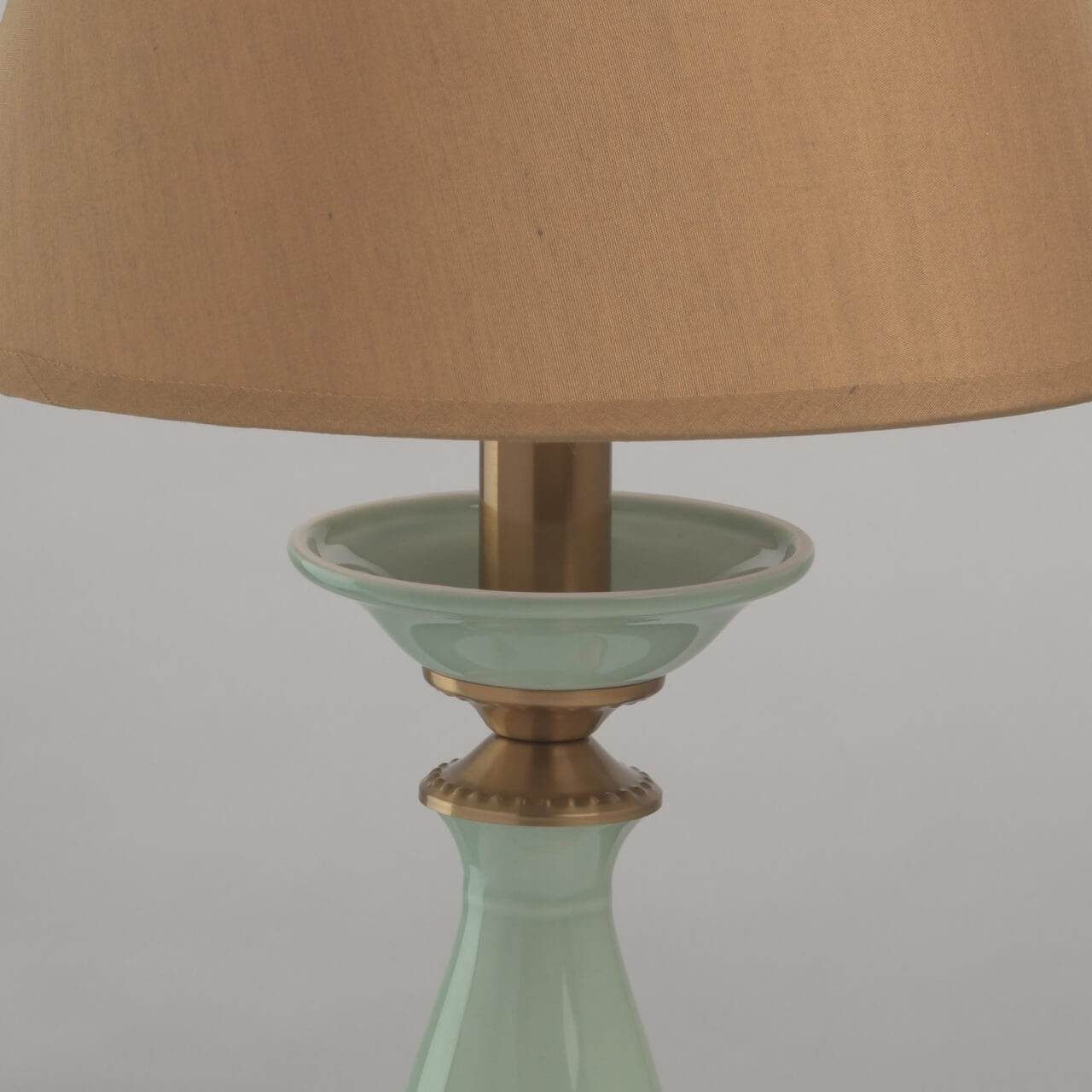 Настольная лампа MW-Light Магеллан 1 713030401