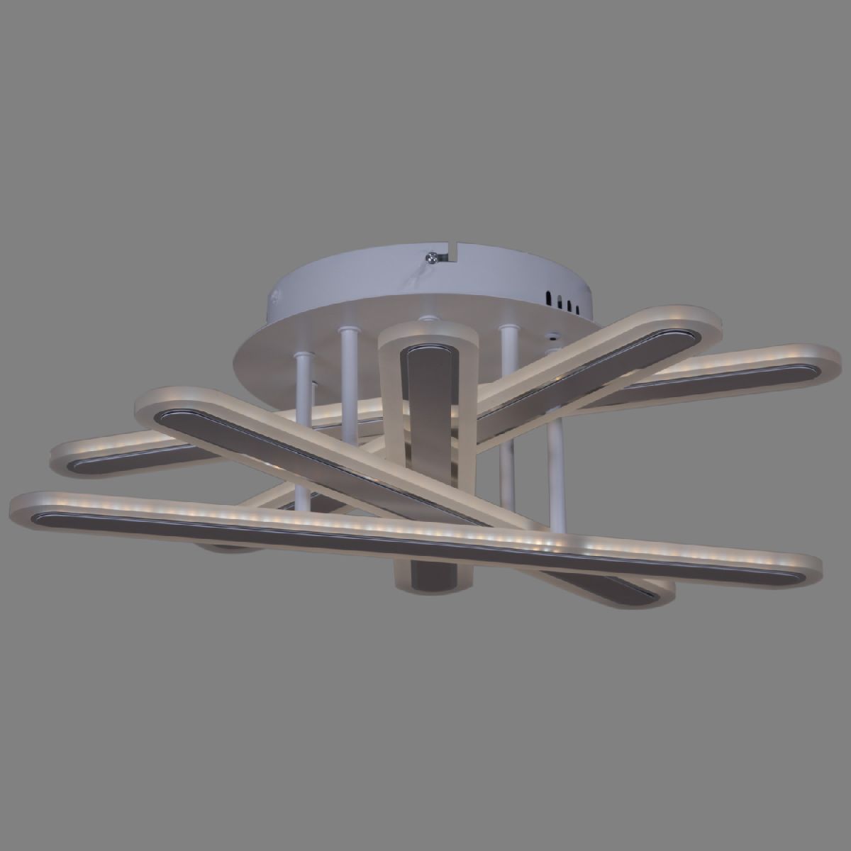 Потолочная люстра Reluce 77641-3.3-500