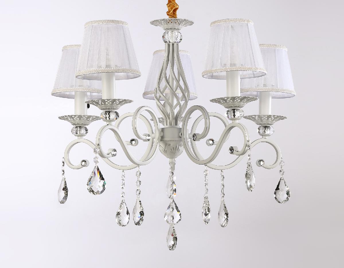 Подвесная люстра Ambrella Light Traditional TR4547