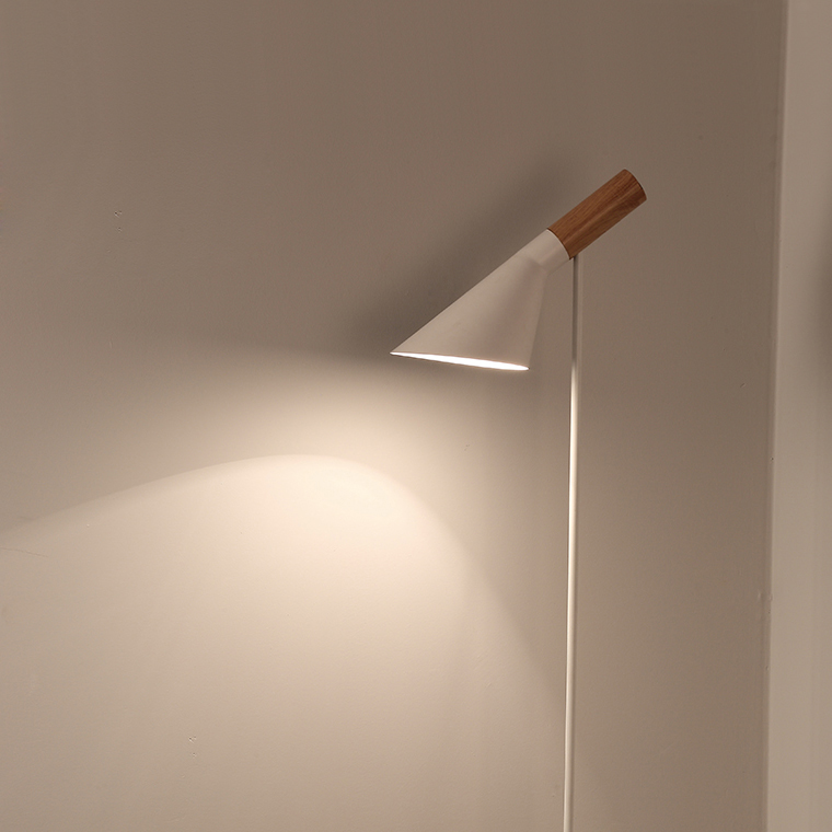 Торшер ImperiumLoft AJ by Arne Jacobsen for Louis Poulsen 101782-26