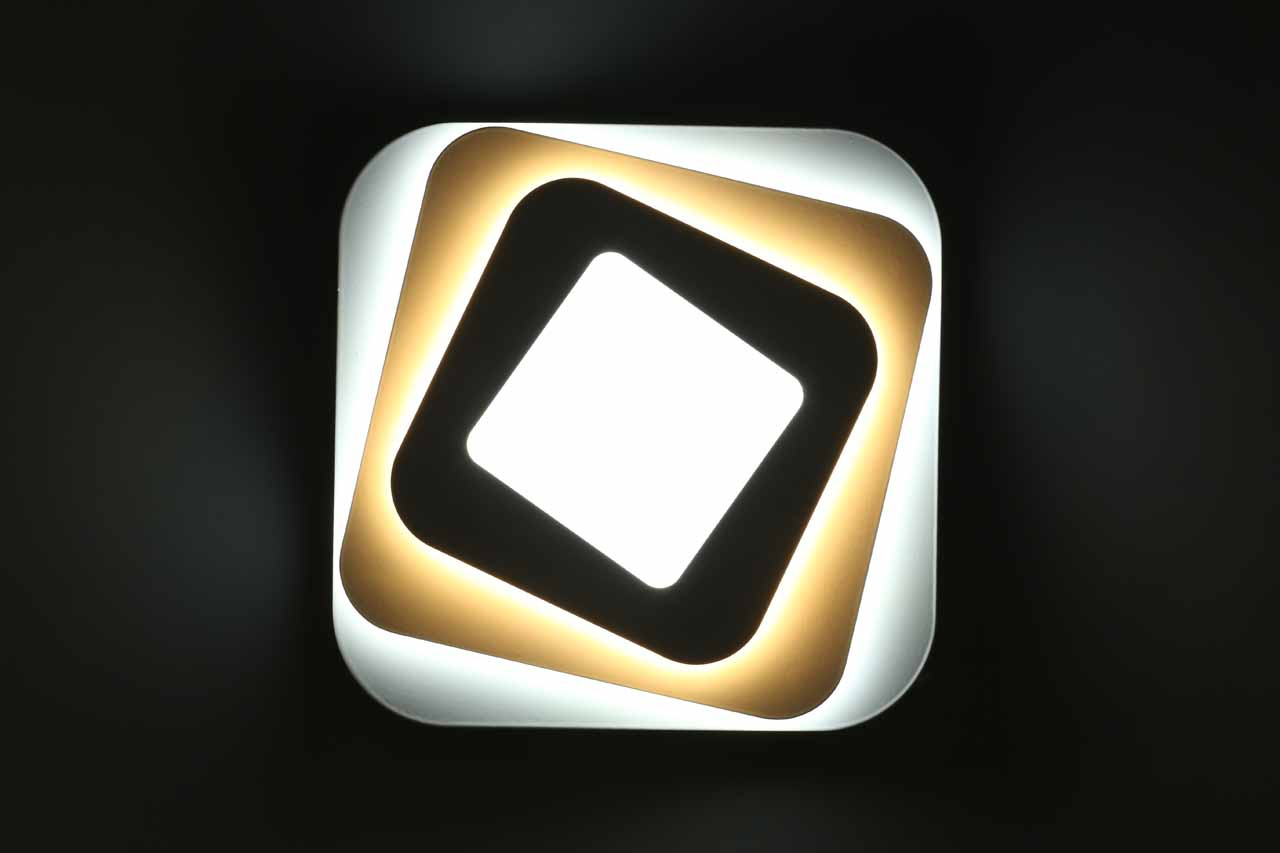 Настенный светодиодный светильник Omnilux Verres OML-07601-29