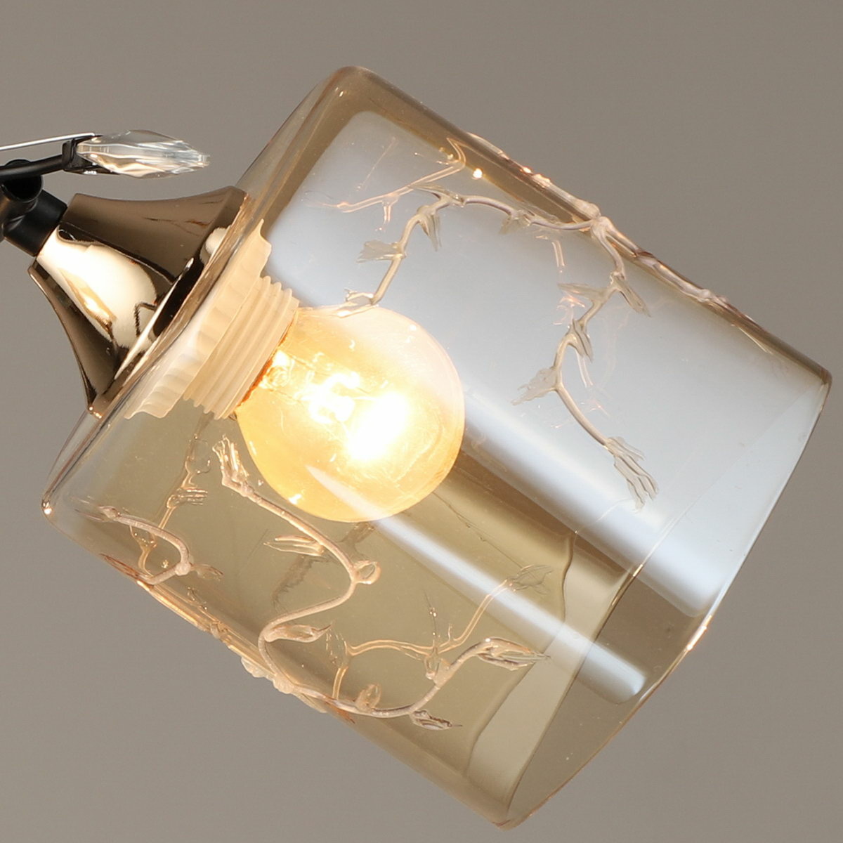 Потолочная люстра Reluce 03656-0.3-03