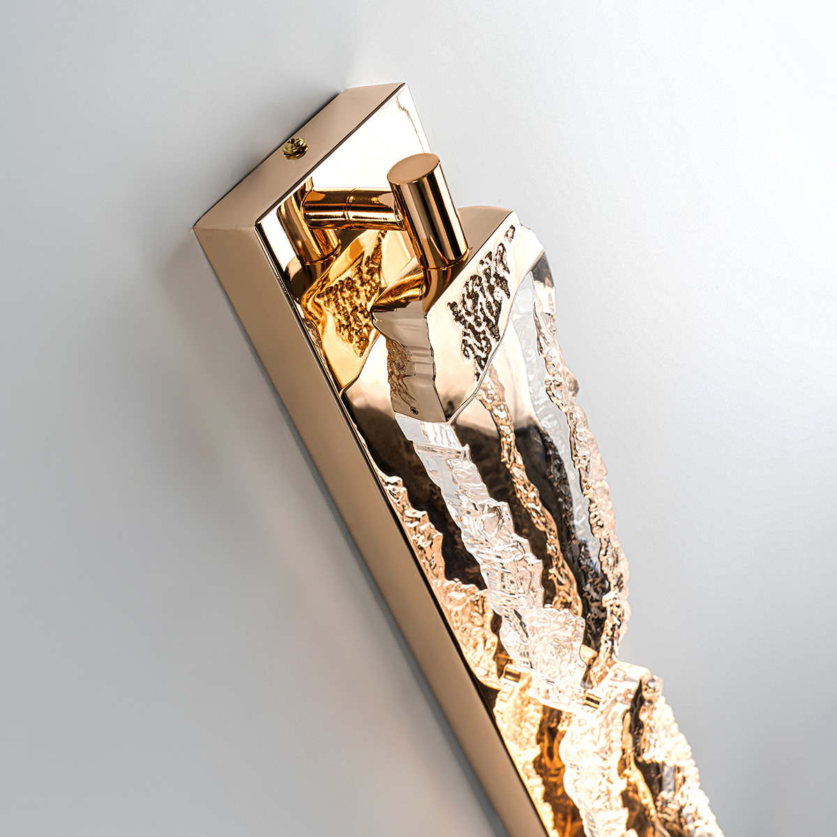 Настенный светильник Modestyle MS.2413.500 GD