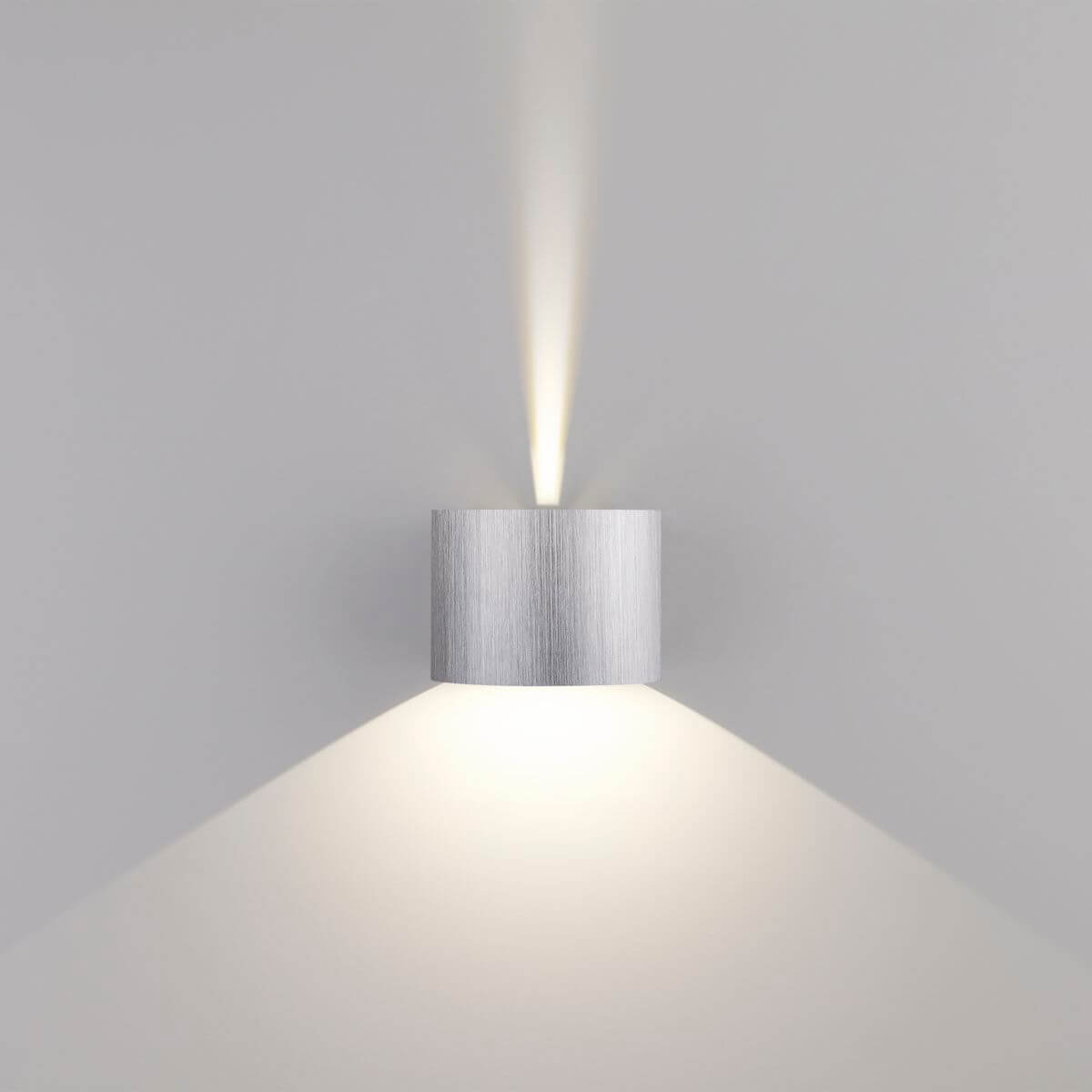 Уличный настенный светодиодный светильник Elektrostandard 1518 Techno LED BLADE алюминий 4690389154317