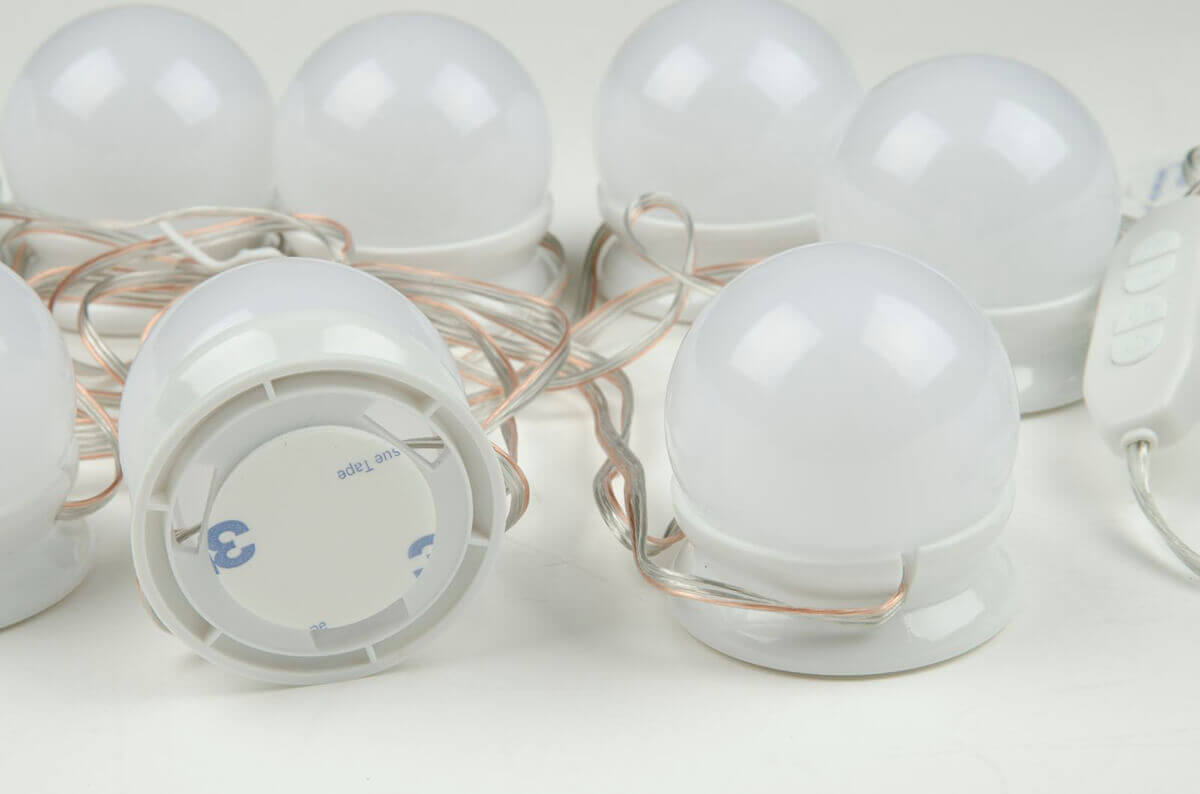 Подсветка для зеркал Uniel Backstage белый (UL-00006857) ULM-F50-8W/SW/10/DIM IP20 White