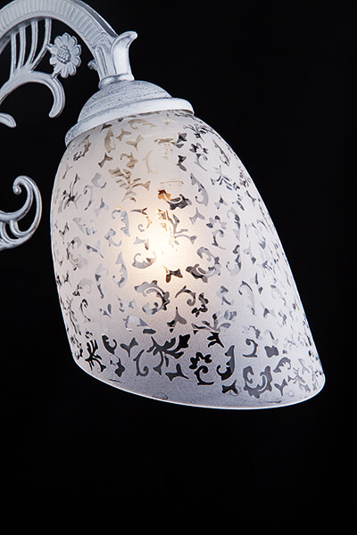 Бра Eurosvet Нимфа 70039/1 белый с серебром