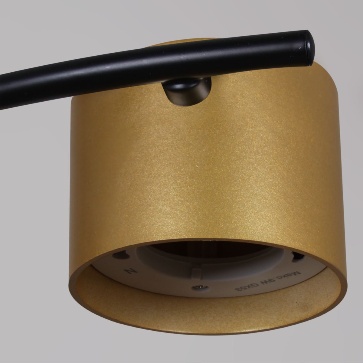 Люстра на штанге Reluce 43106-0.3-08 GX53