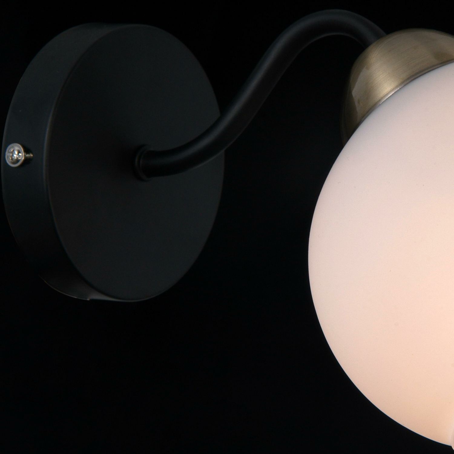 Бра Illumico IL0398-1WSQ-79 BK WT