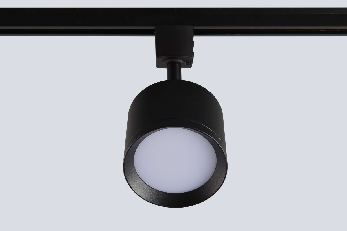 Трековый однофазный светильник Crystal Lux CLT 0.31 020 BK