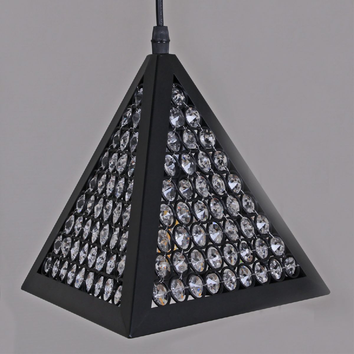 Подвесной светильник Reluce 03211-3.9-01 BK