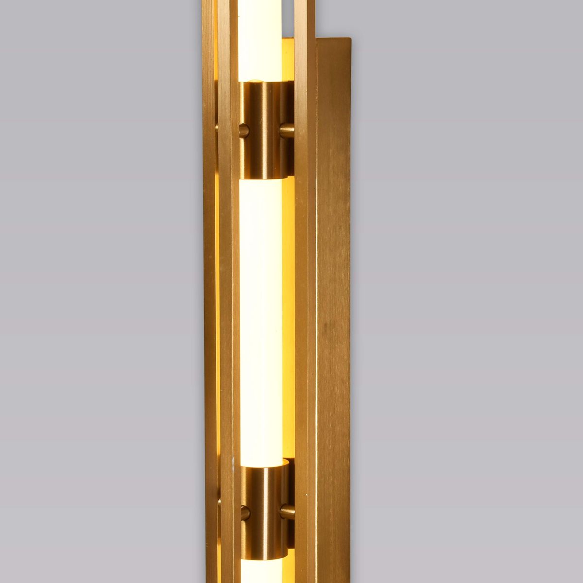 Настенный светильник Alfa Light F1024-65