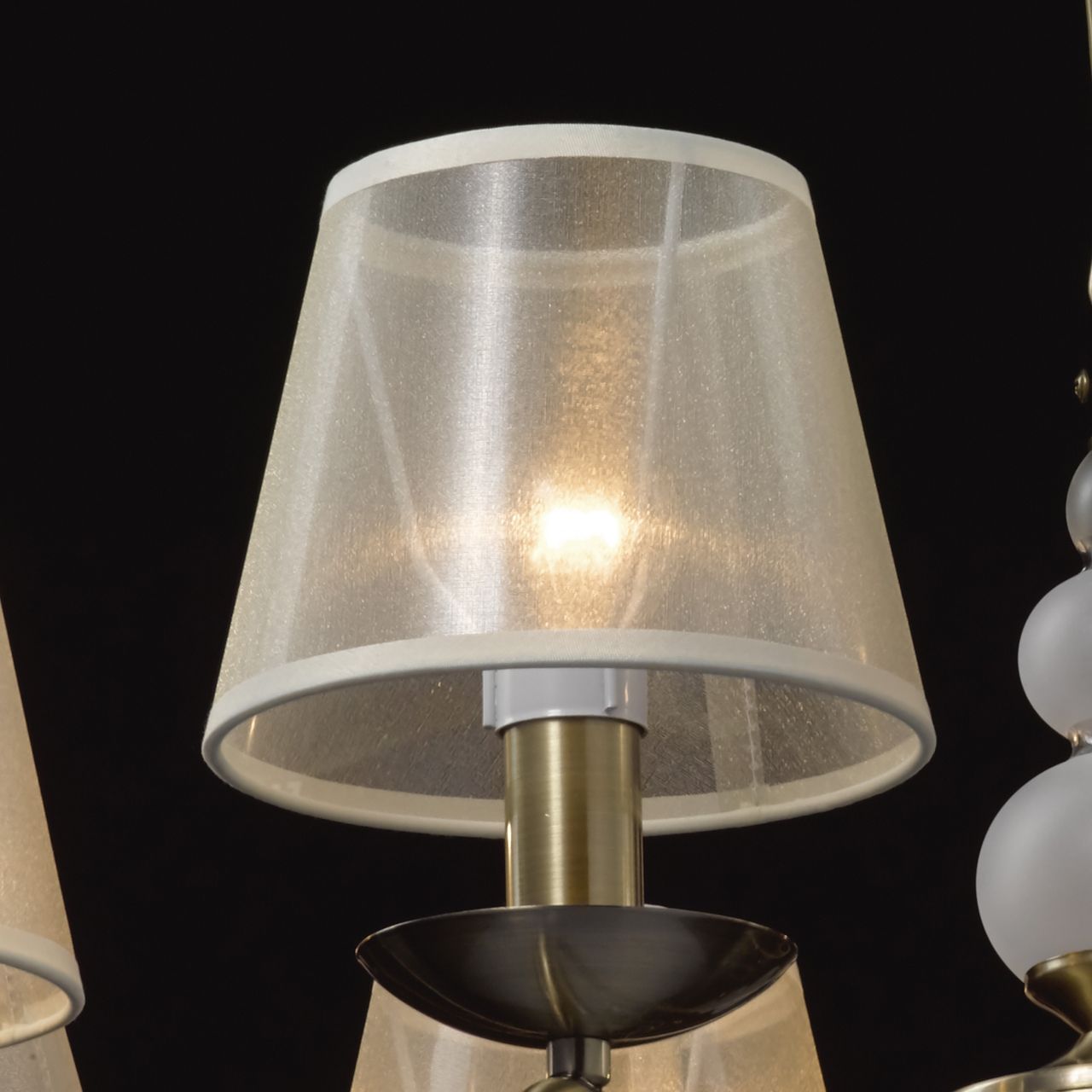 Подвесная люстра MW-Light Федерика 684012408 в Москве