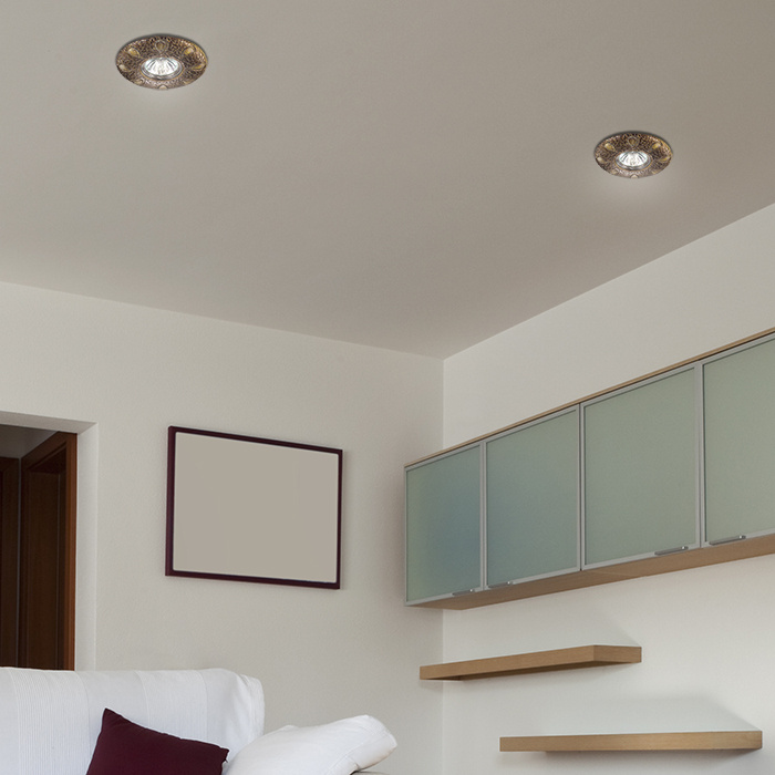 Встраиваемый светильник Novotech Pattern 080 370098