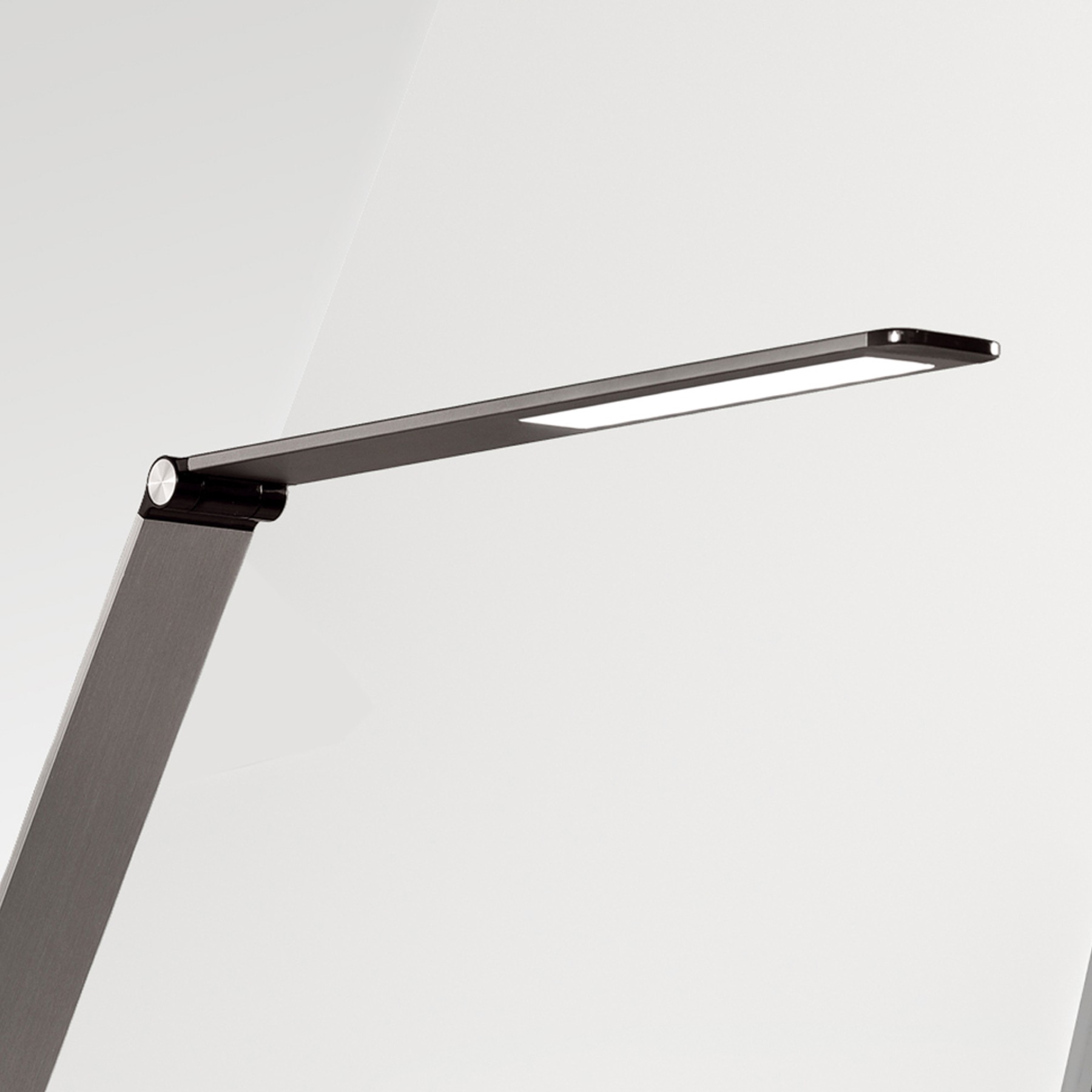 Настольная лампа Mantra High School 6237