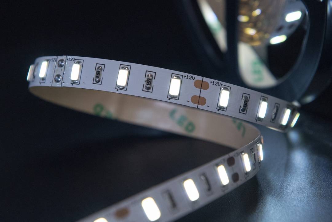 Светодиодная лента SWG SWG660-12-12-W 001688