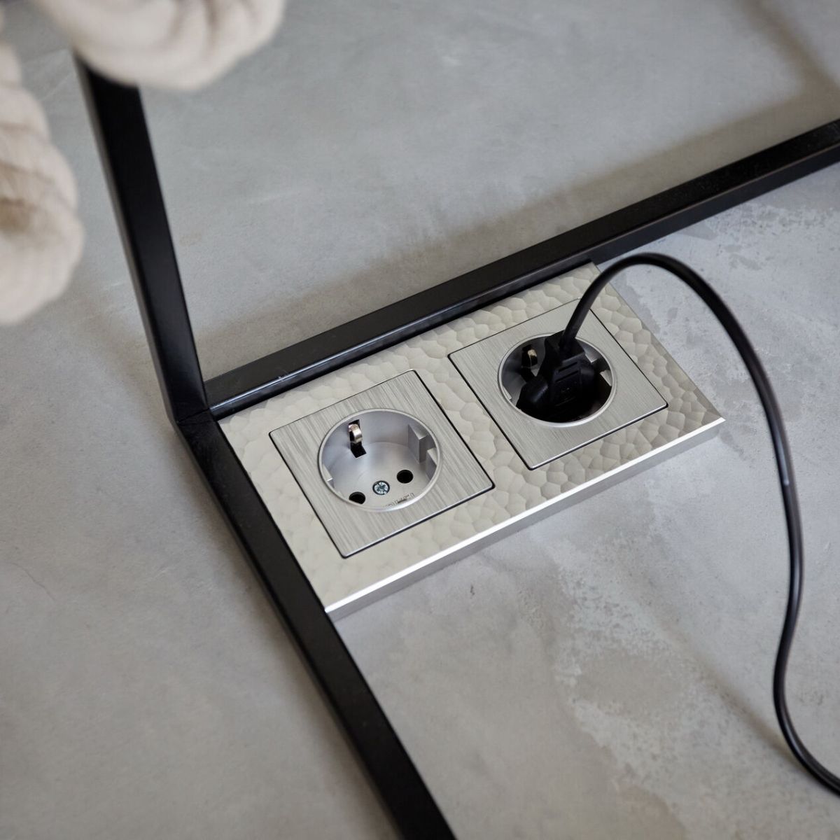 Розетка с заземлением Werkel W1171009 4690389171857 a054534