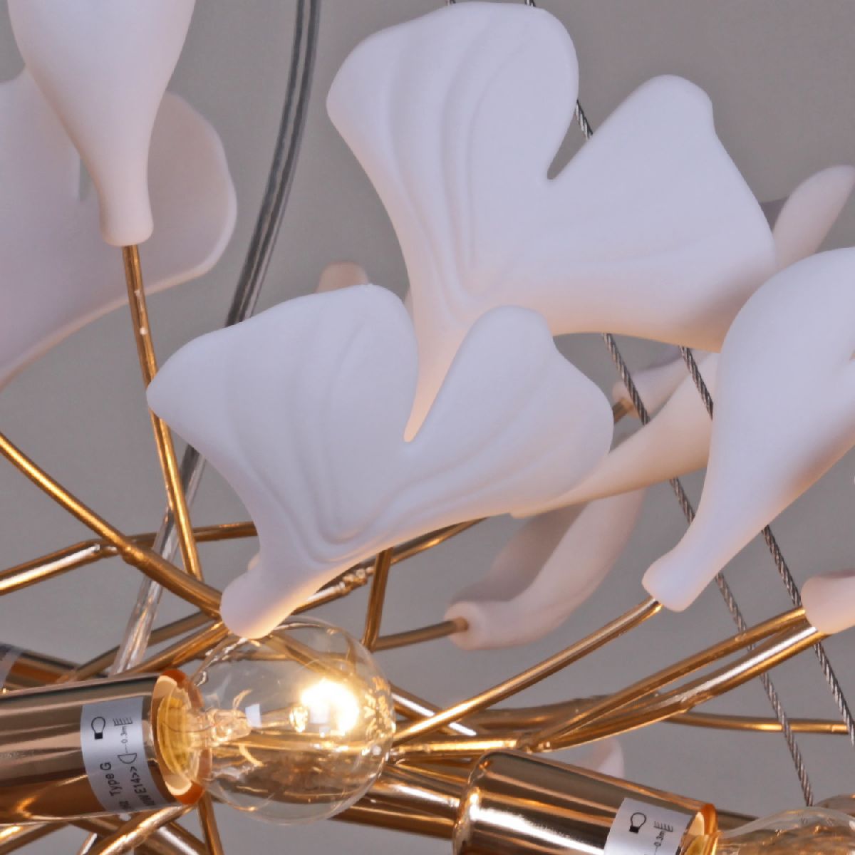 Подвесная люстра Reluce 08354-0.4-12 FG