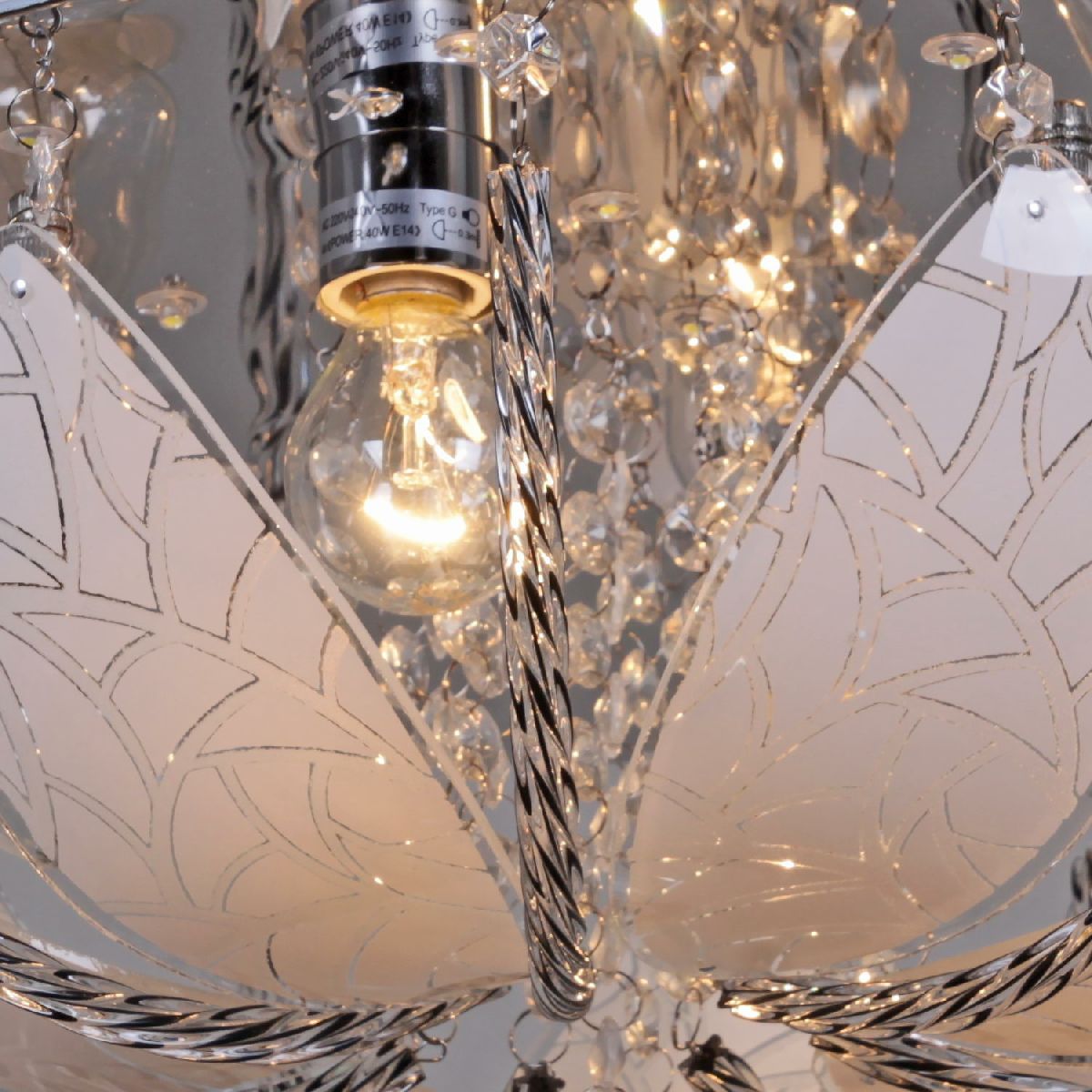 Потолочная люстра Reluce 55787-0.3-04