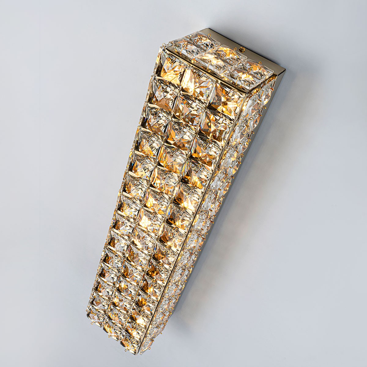 Настенный светильник Modelux ML.555.04 GD