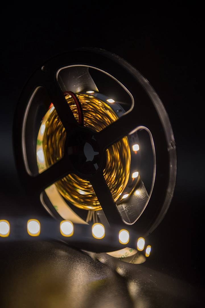 Светодиодная лента SWG SWG660-12-20-WW 000535