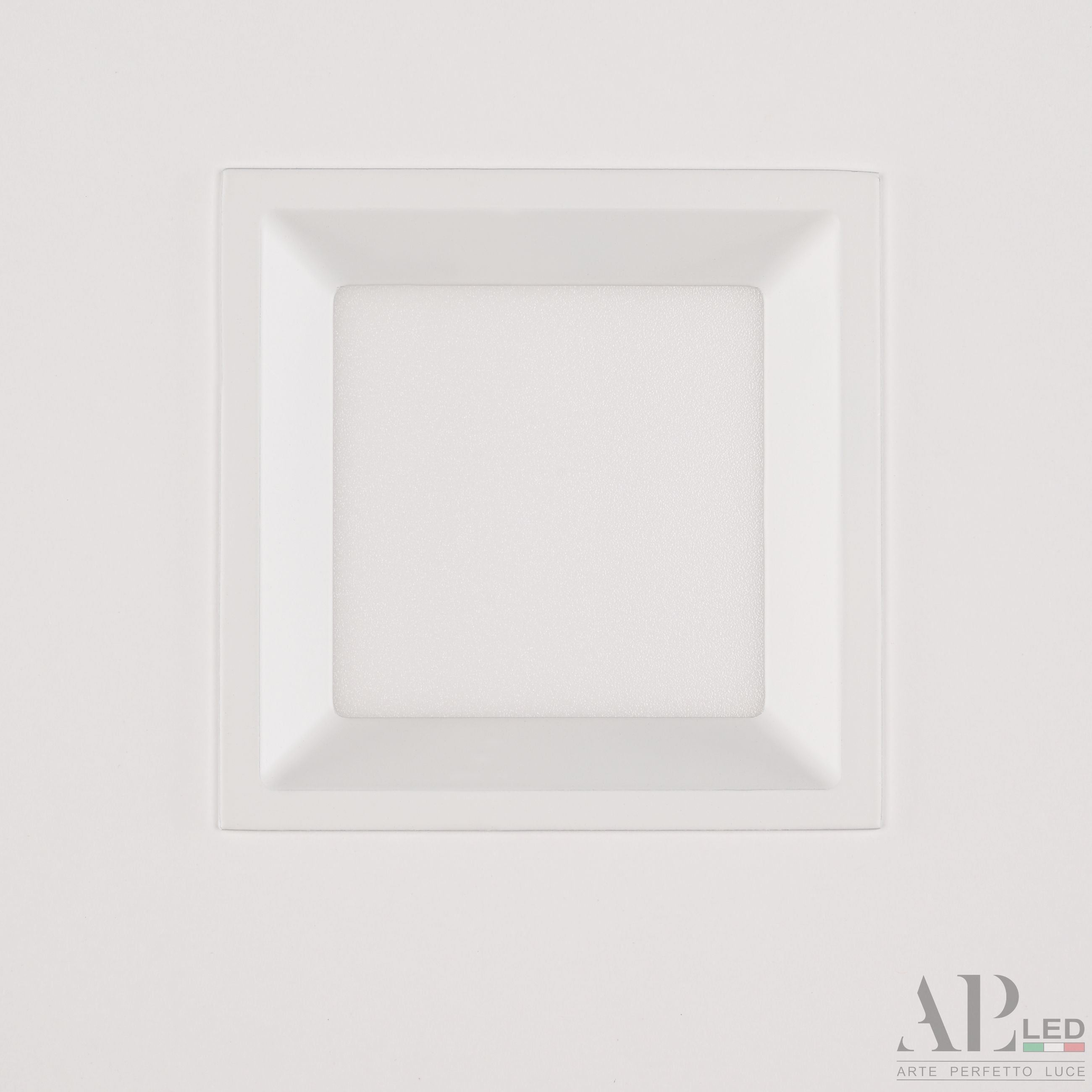 Встраиваемый светильник Arte Perfetto Luce Ingrid 3322.LDF12016/12W/6K