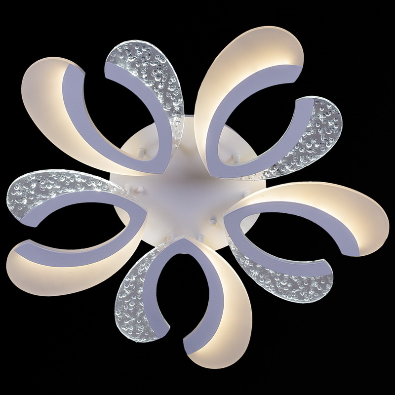 Потолочная люстра Reluce 03895-9.3-05