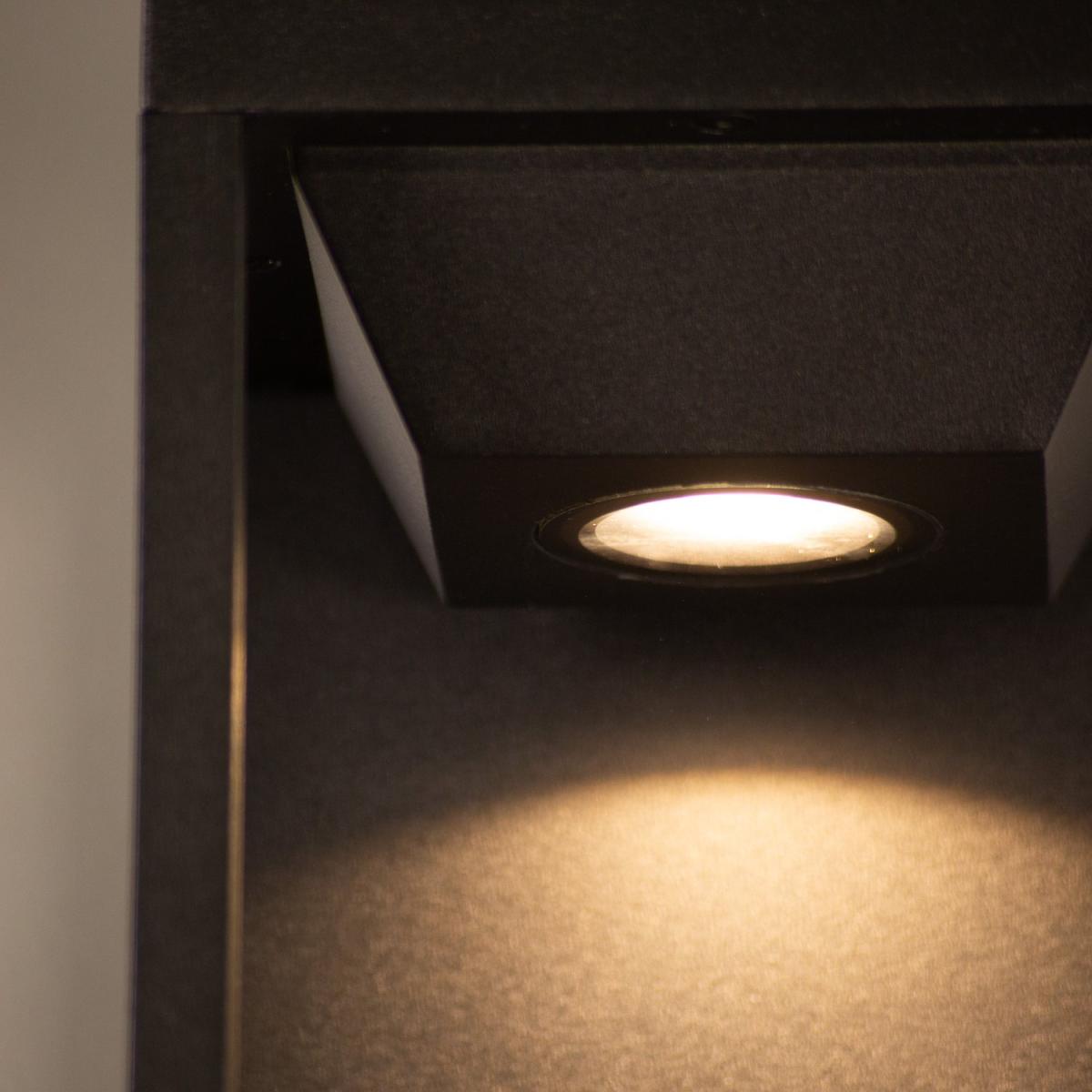 Уличный настенный светильник Favourite Tom 4386-1W