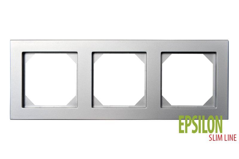 Рамка трехместная Liregus Epsilon 28-1903