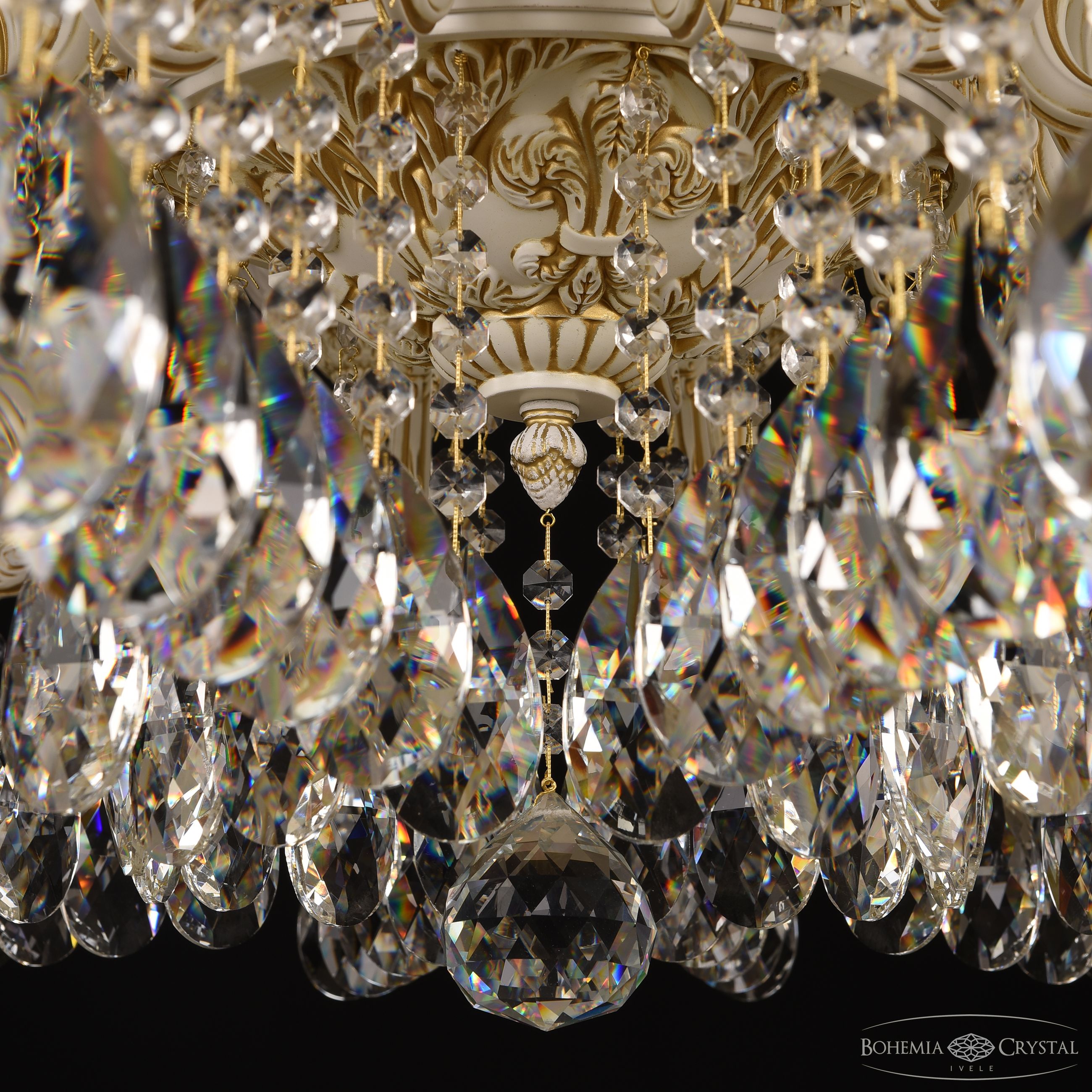 Подвесная люстра Bohemia Ivele Crystal AL79101/16+8+8/300/3d A WMG P1 U Wave