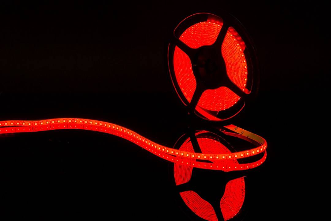 Светодиодная лента SWG SWG3120-12-9.6-R-65 000071