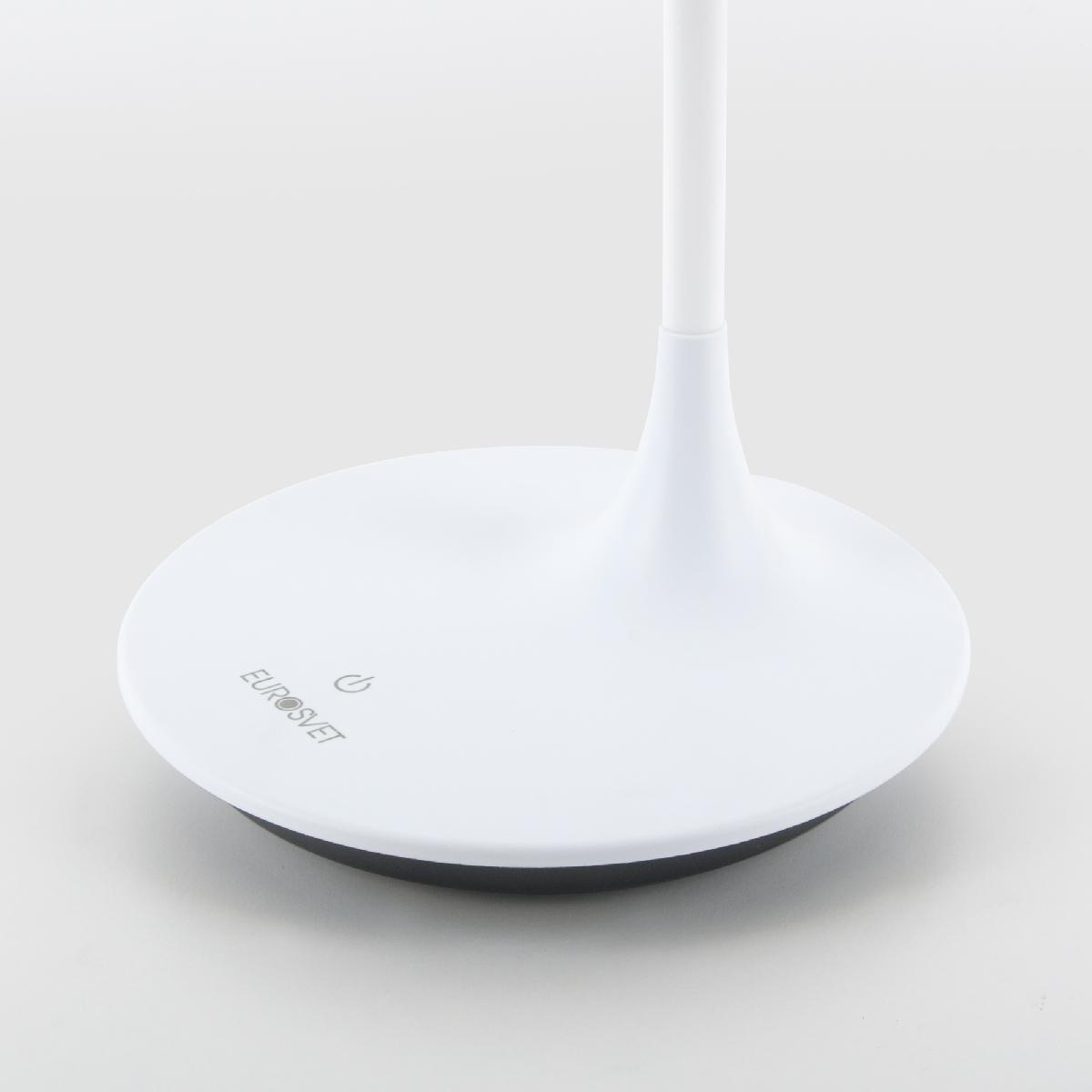 Настольная лампа Eurosvet Urban 80422/1 белый