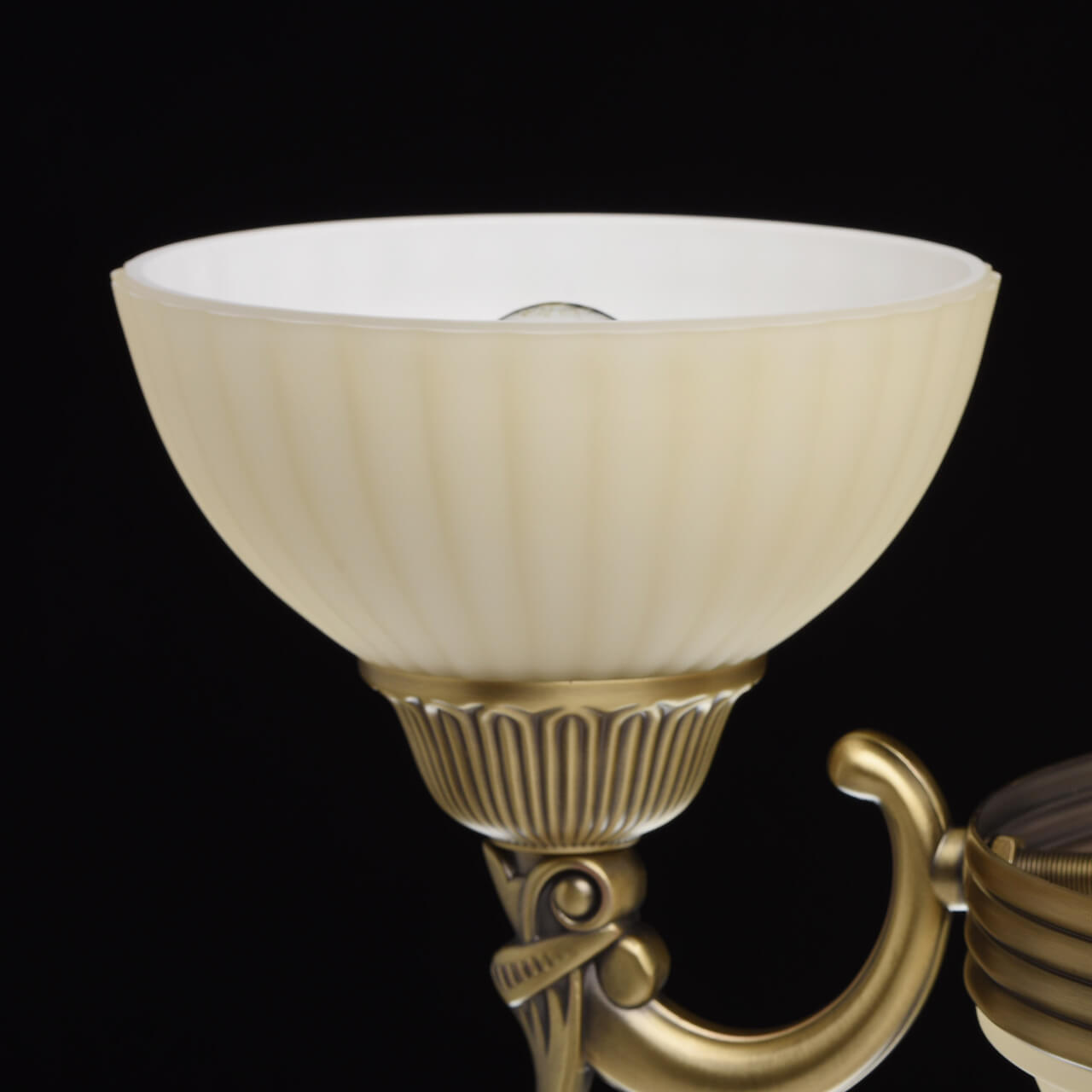 Подвесная люстра MW-Light Афродита 317010406 в Москве