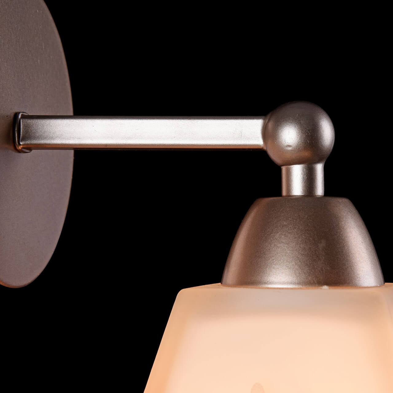 Бра Freya Silvana FR2062-WL-01-G