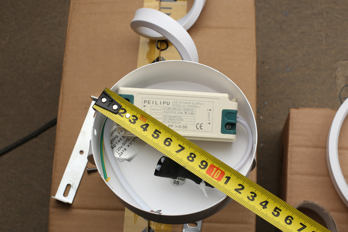 Бра Omnilux Banbury OML-42601-20