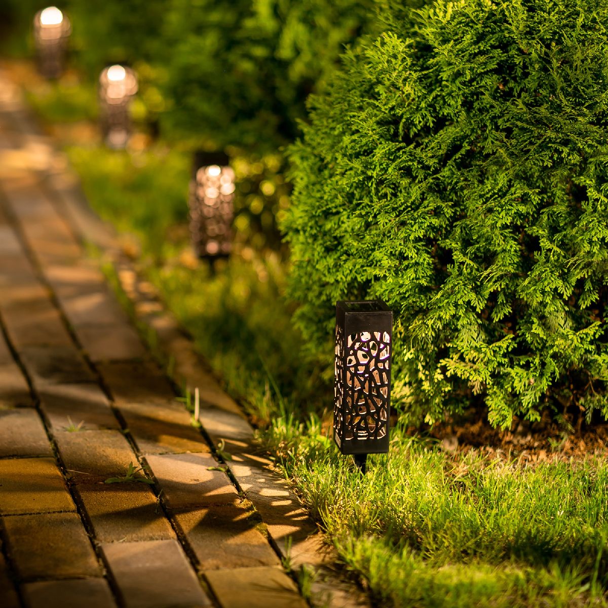 Светильник на солнечной батарее Uniel USL-S-818/PT180 MAGIC-1 UL-00010437