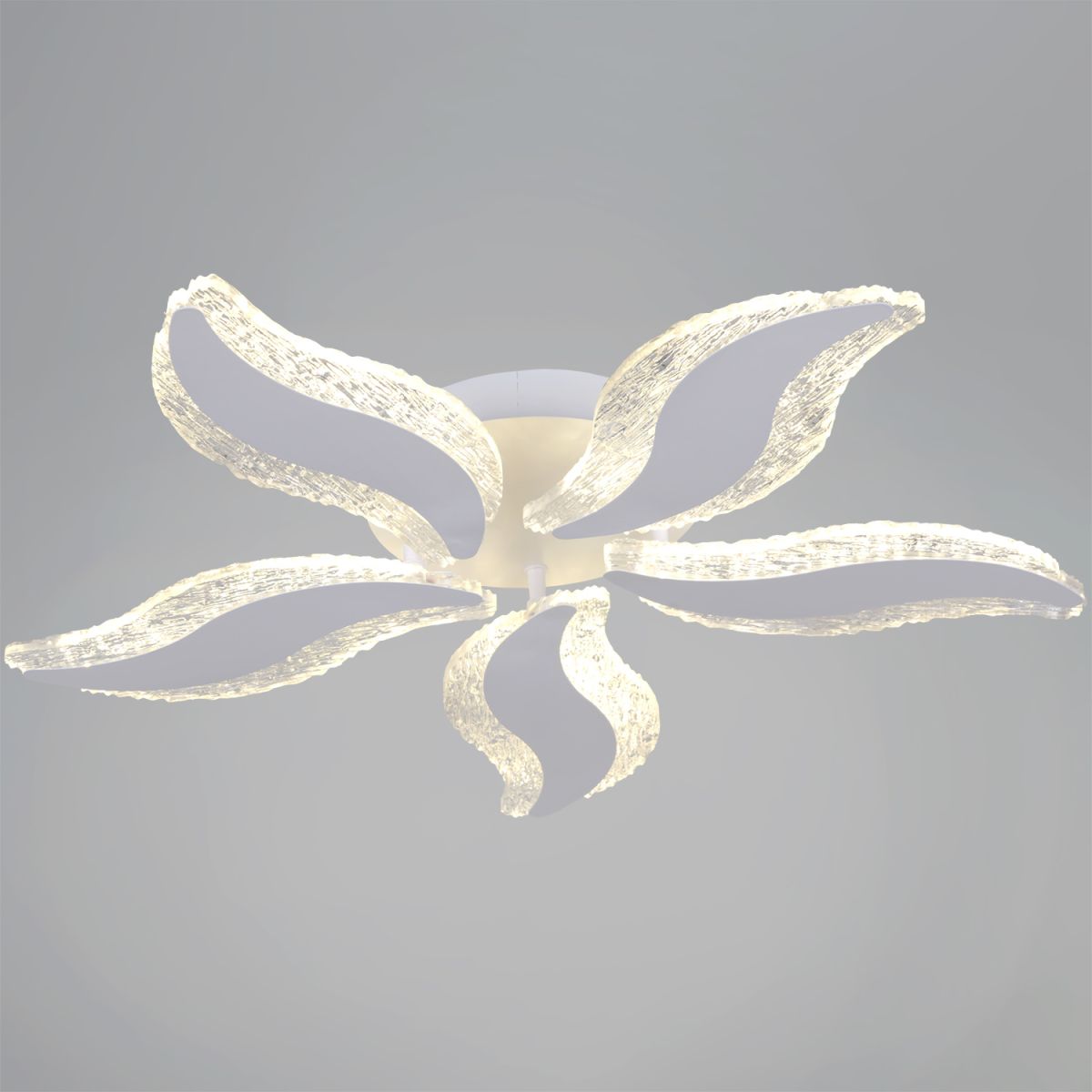 Потолочная люстра Reluce 45066-0.3-05