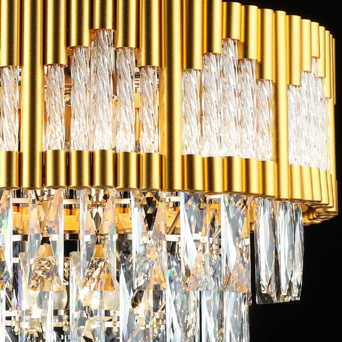 Подвесная люстра Reluce 02145-0.4-08 FGD