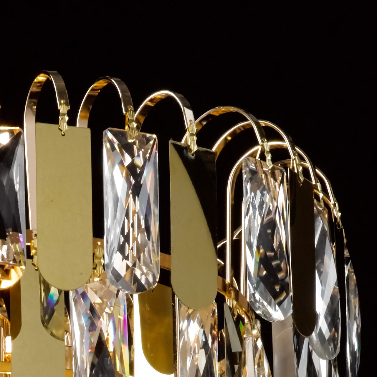 Подвесная люстра De Markt City Бриз 111013306 в Москве