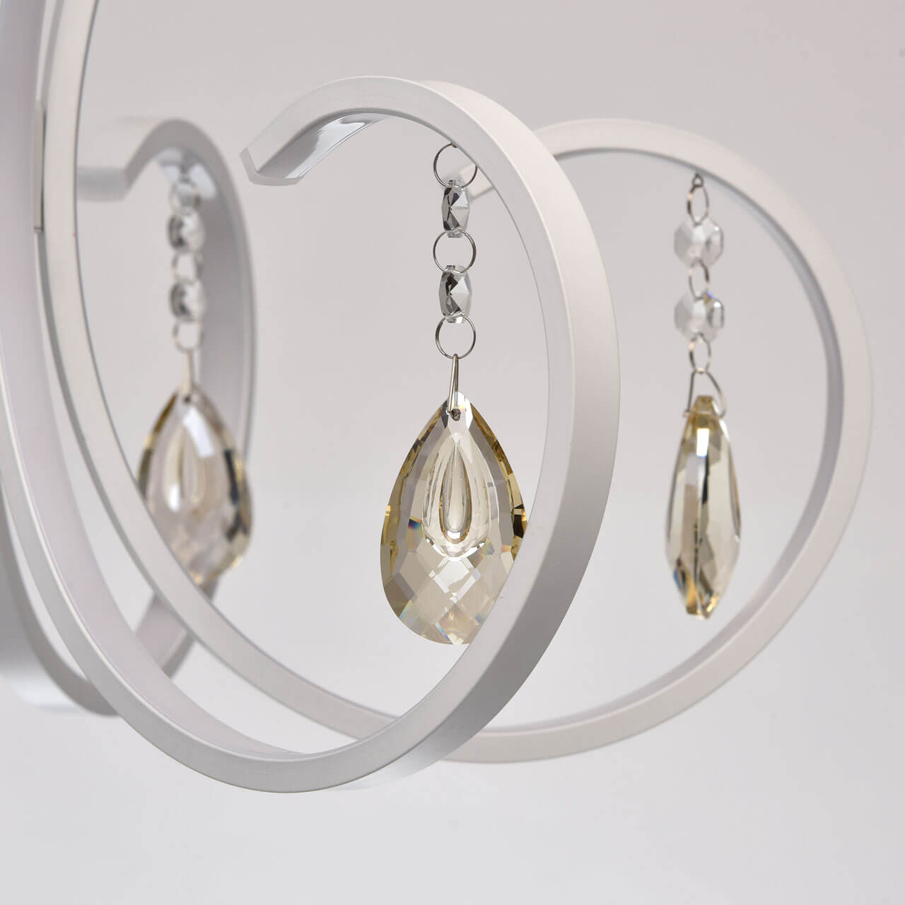 Подвесная светодиодная люстра De Markt Аурих 17 496016408 в Москве