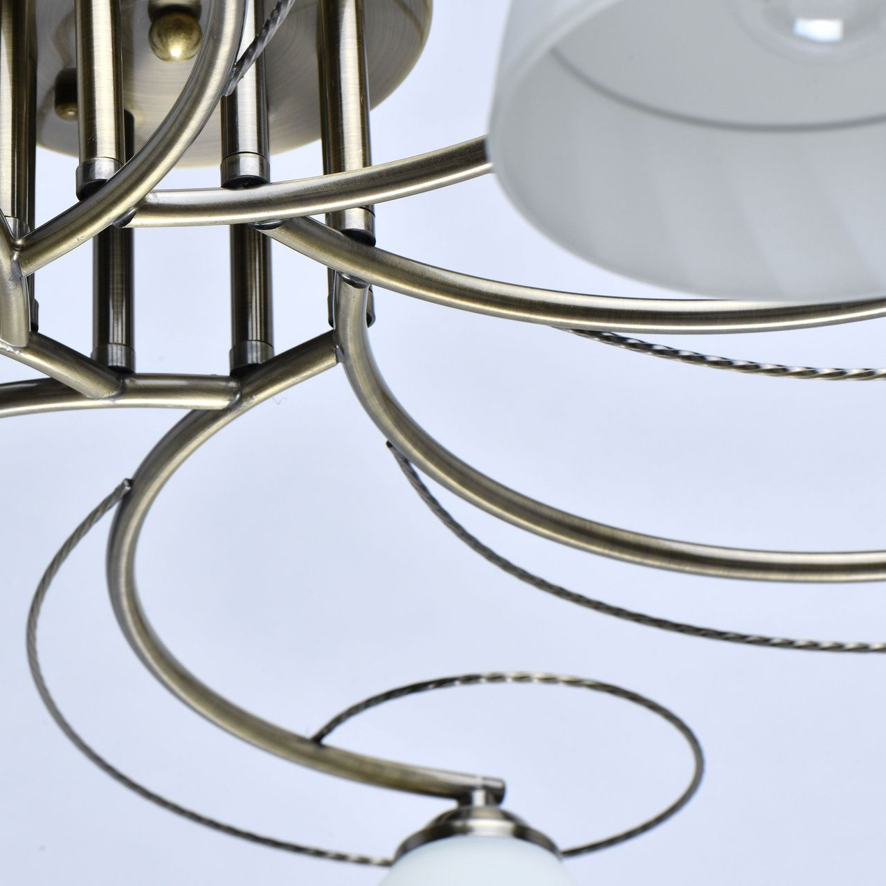 Потолочная люстра De Markt City Нежность 676013808