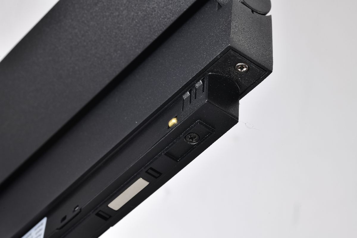 Трековый магнитный светильник Myfar FlowPoint MT0213-12W4K-B