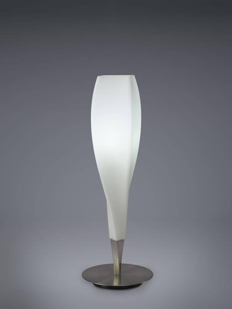 Настольная лампа Mantra Neo 3572